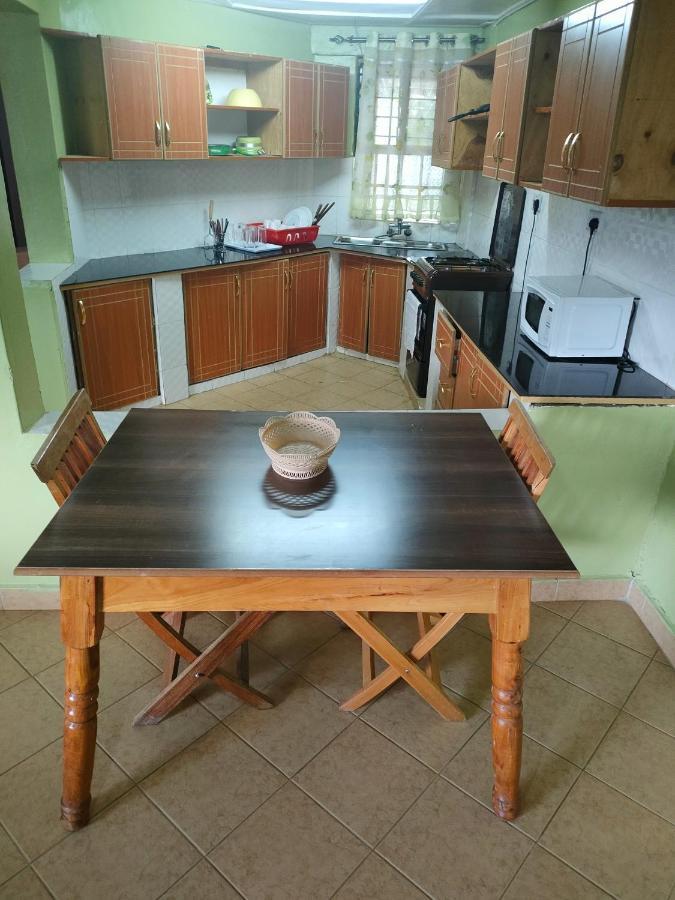 Acacia Furnished Apartments Nanyuki Zewnętrze zdjęcie